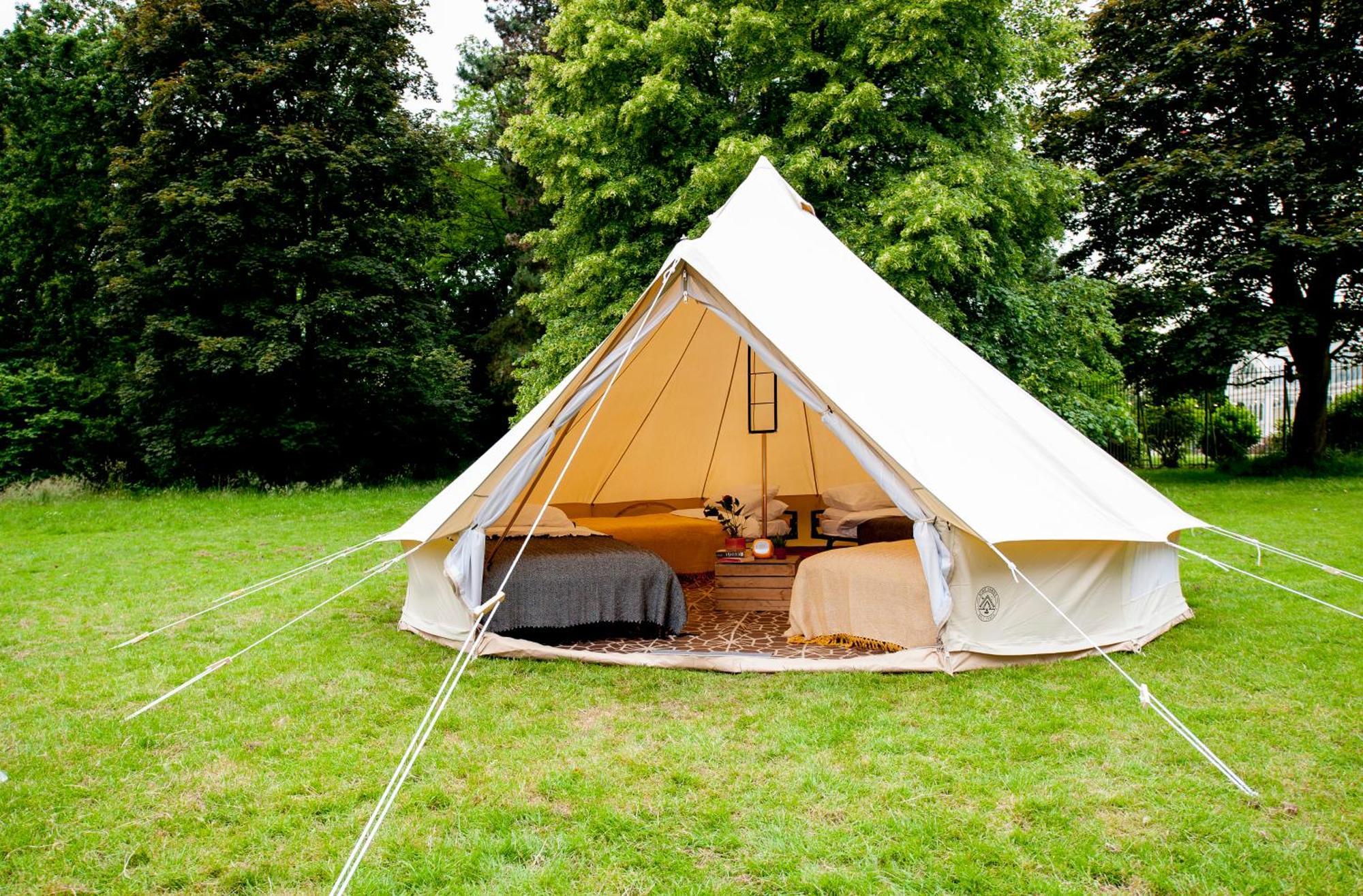 Nine Yards Bell Tents At The Tt - Касълтаун Екстериор снимка