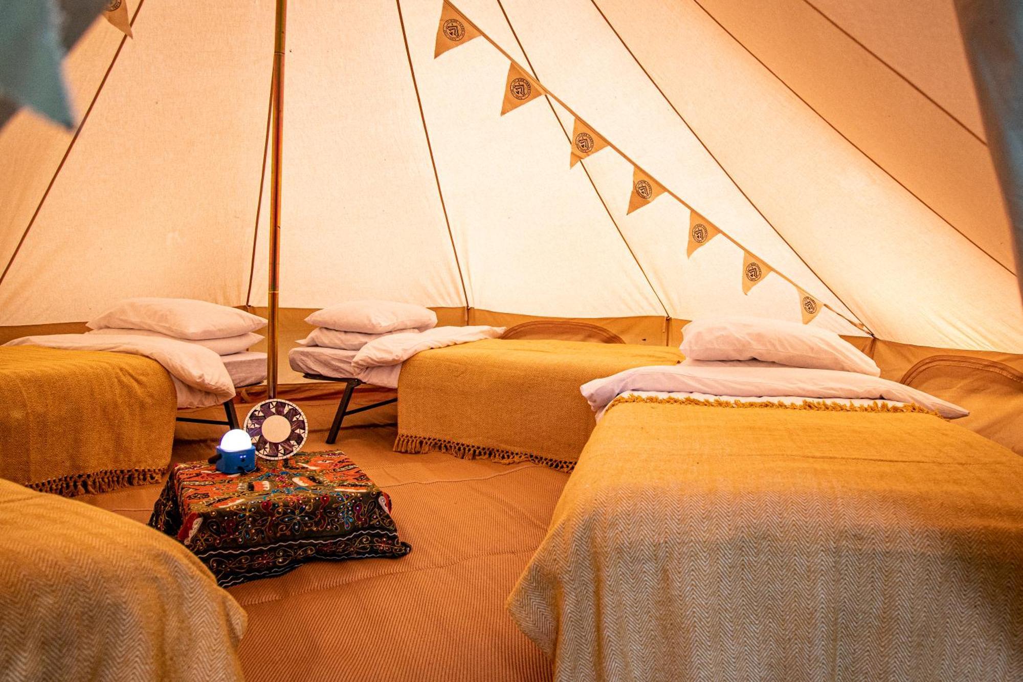 Nine Yards Bell Tents At The Tt - Касълтаун Екстериор снимка